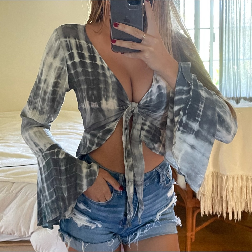 Tie Dye Long Sleeve Crop Top